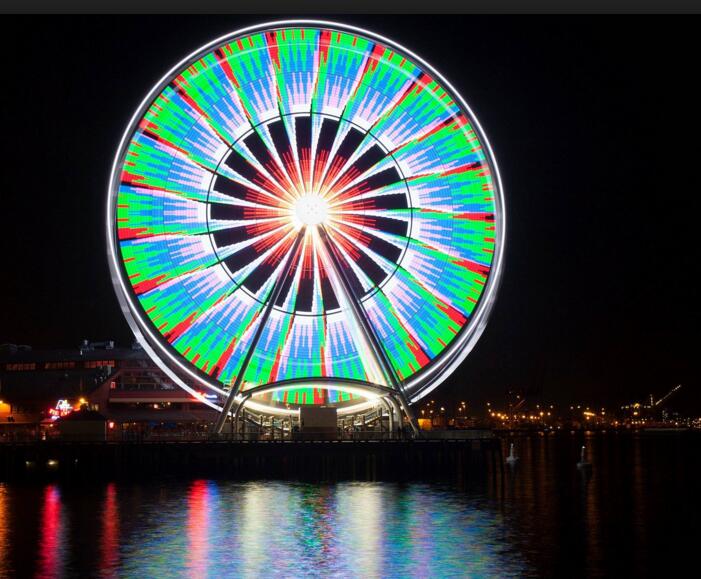 wonderful giant ferris wheel