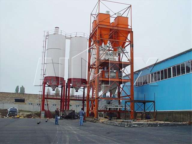 Dry powder mortar production line in China