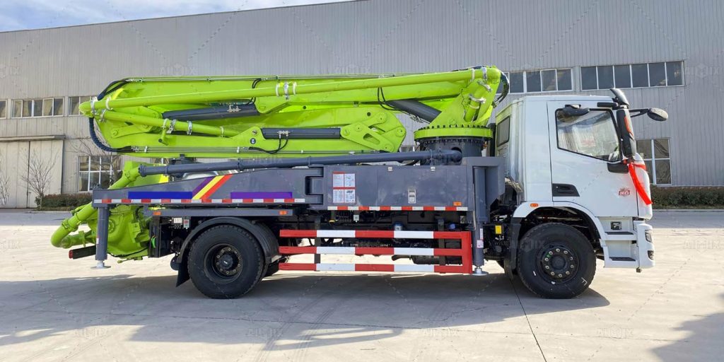 AIMIX Boom Concrete Pump Truck