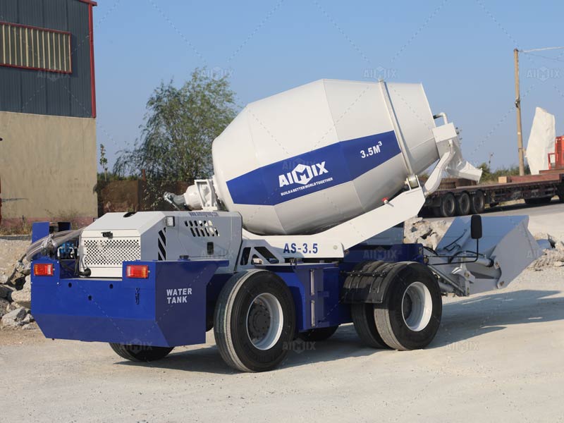 self loading mixer on site